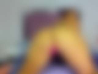 LilaMarin's Live Sex Cam Show
