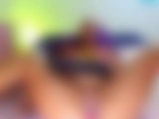 Live cam show with LilaMarin - Hairy on Gym Cam Girls