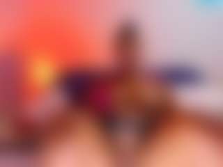 Live cam show with LilaMarin - Ebony Lush on thefappeningchat.com