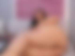 Live cam show with SrtaLewis - Big Ass on sexylive.show