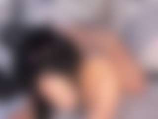 Live cam show with SrtaLewis - Arab BBW on Camsoda.co