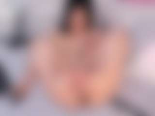 SrtaLewis's Live Sex Cam Show