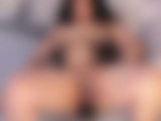 SrtaLewis's Live Sex Cam Show