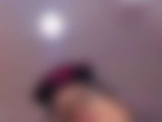 Live cam show with Jania - Ass Bouncing on Hubzter Live