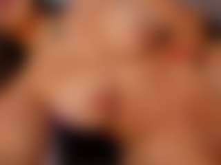 Live cam show with Martinna Bonnet - Squirt Big Tits on Camiplay Live