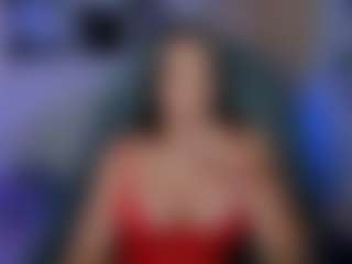 Live cam show with Martinna Bonnet - Tease Latina on StripNow | colombia