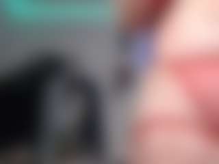 Live cam show with Laney Grey - Curvy on Fapmatic.com