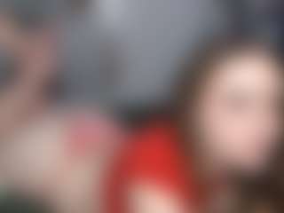 Live cam show with Laney Grey - Petite on studioflirtlive.com