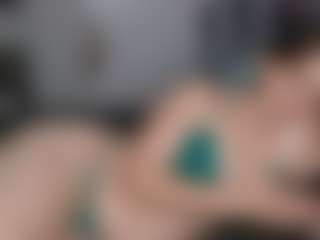 Live cam show with Laney Grey - Dirty on AdultVida.com