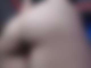 Live cam show with Laney Grey - White on camwithhim.com
