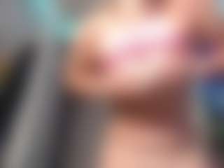 Laney Grey's Live Sex Cam Show
