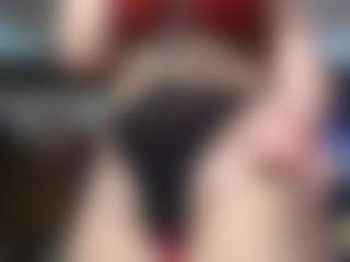 Live cam show with Laney Grey - Rubia on luckytryst.com