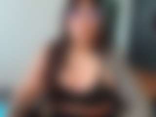 michell-fun23 MILF webcam performer live streaming