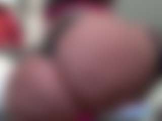 Kinky Kris's Live Sex Cam Show