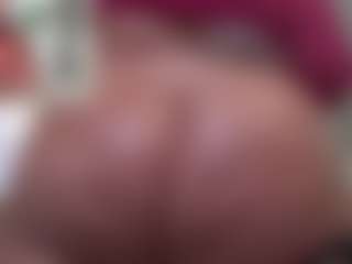Kinky Kris's Live Sex Cam Show
