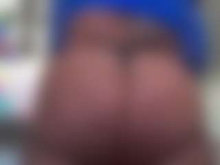 Kinky Kris's Live Sex Cam Show