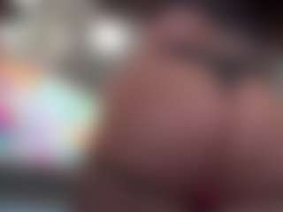 Kinky Kris's Live Sex Cam Show