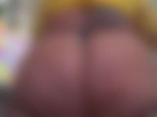 Kinky Kris's Live Sex Cam Show