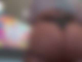 Kinky Kris's Live Sex Cam Show