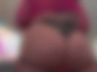 Kinky Kris's Live Sex Cam Show