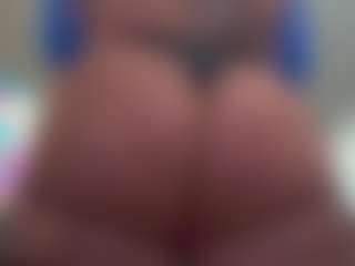 Kinky Kris's Live Sex Cam Show