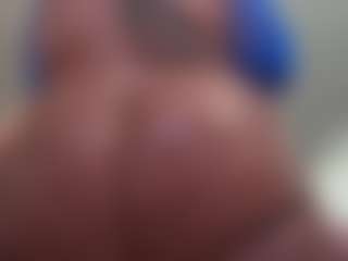 Kinky Kris's Live Sex Cam Show