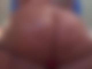 Kinky Kris's Live Sex Cam Show