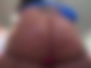 Kinky Kris's Live Sex Cam Show