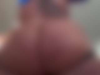 Kinky Kris's Live Sex Cam Show