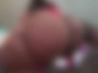 Live cam show with Kinky Kris - Tease on Camsoda