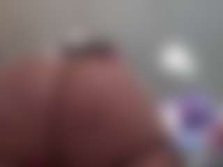 Kinky Kris's Live Sex Cam Show