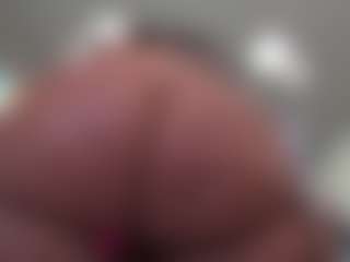 Kinky Kris's Live Sex Cam Show