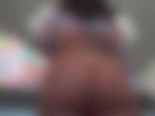 Live cam show with Kinky Kris - Mask on sexylive.show