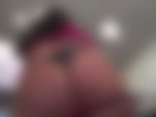 Live cam show with Kinky Kris - Toys on realtime-chat