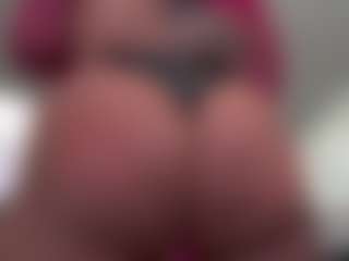 Kinky Kris's Live Sex Cam Show