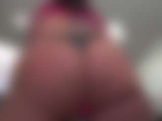 Kinky Kris's Live Sex Cam Show