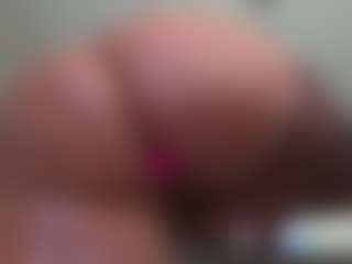 Kinky Kris's Live Sex Cam Show