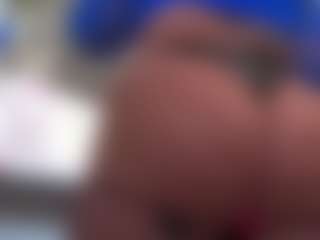 Live cam show with Kinky Kris - Arab Twerk on Camming Site