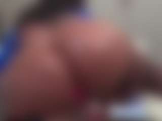 Kinky Kris's Live Sex Cam Show