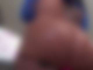 Kinky Kris's Live Sex Cam Show