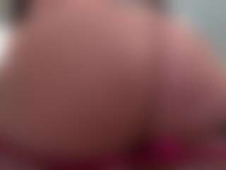 Kinky Kris's Live Sex Cam Show