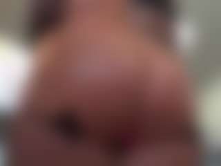 Kinky Kris's Live Sex Cam Show