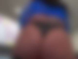 Kinky Kris's Live Sex Cam Show
