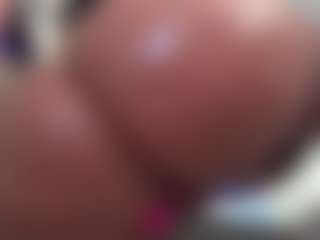 Kinky Kris's Live Sex Cam Show