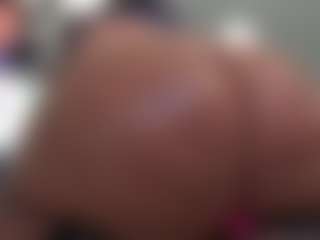 Kinky Kris's Live Sex Cam Show