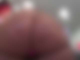 Kinky Kris's Live Sex Cam Show