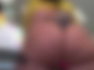 Kinky Kris's Live Sex Cam Show