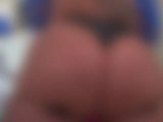 Kinky Kris's Live Sex Cam Show