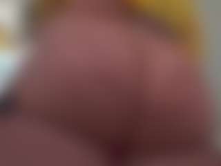 Kinky Kris's Live Sex Cam Show