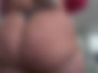 Kinky Kris's Live Sex Cam Show
